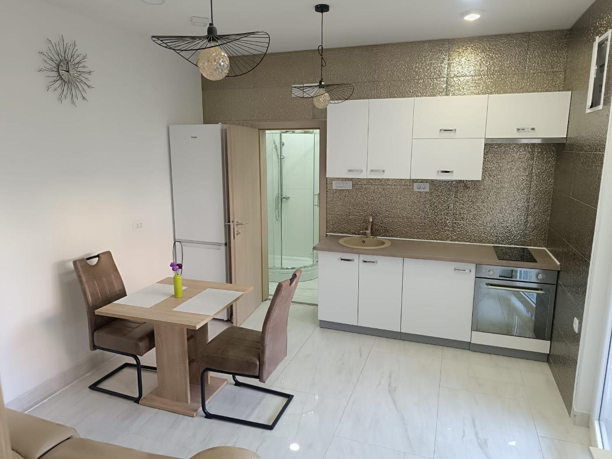 Apartment Mira